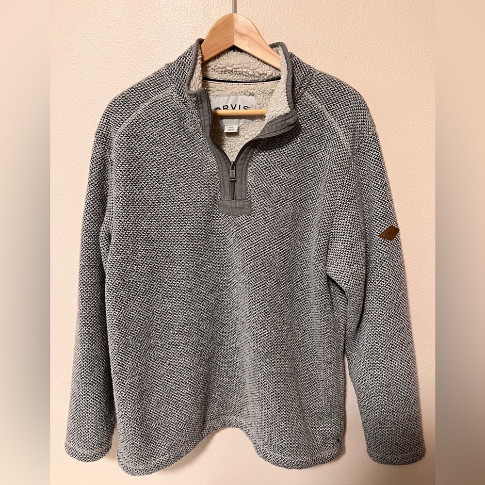 Grey sherpa-lined pullover